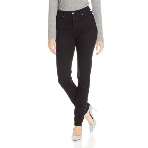 levi's perfectly slimming 512 skinny leg